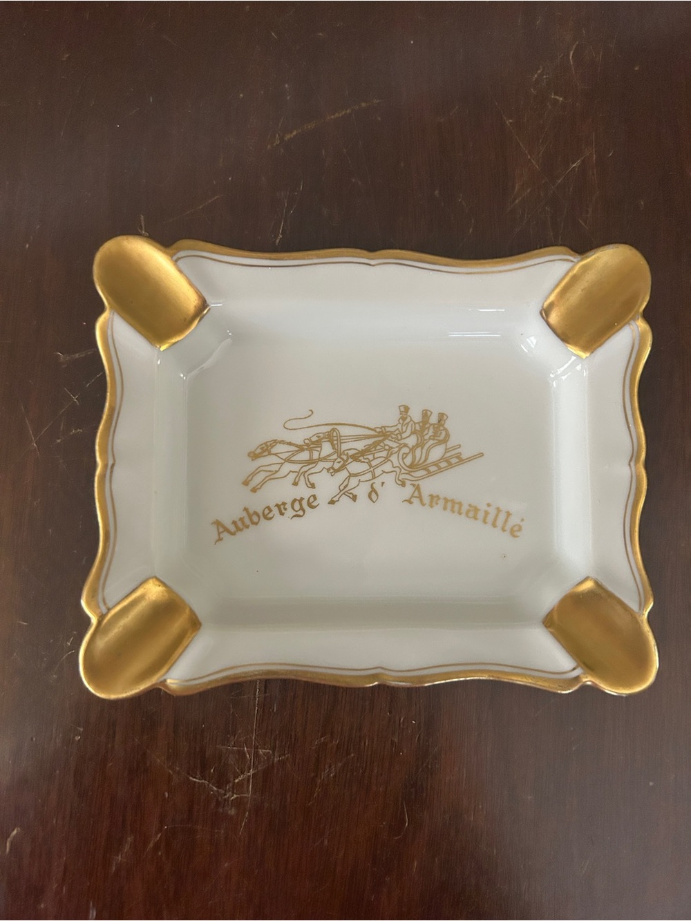 Vintage Inn Auberge d’ Armaille Limoges Ashtray.